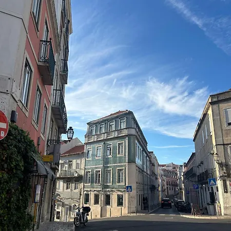 Apartamento Cozy With A View Of The 25 De Abril Bridge Lisboa